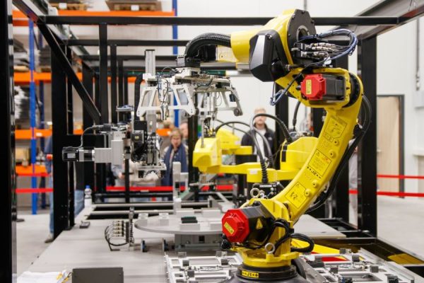 Hangzhou’s advanced manufacturing clusters grow 9.3% in first eight months