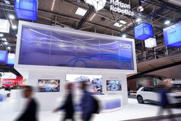 Horizon vs. Momenta: The race for the driver’s seat in autonomous driving